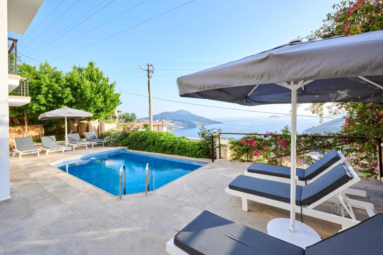 Luxus Villa Skyla Mit 5 Schlafzimmern & Meer-Blick Kaş Exteriör bild