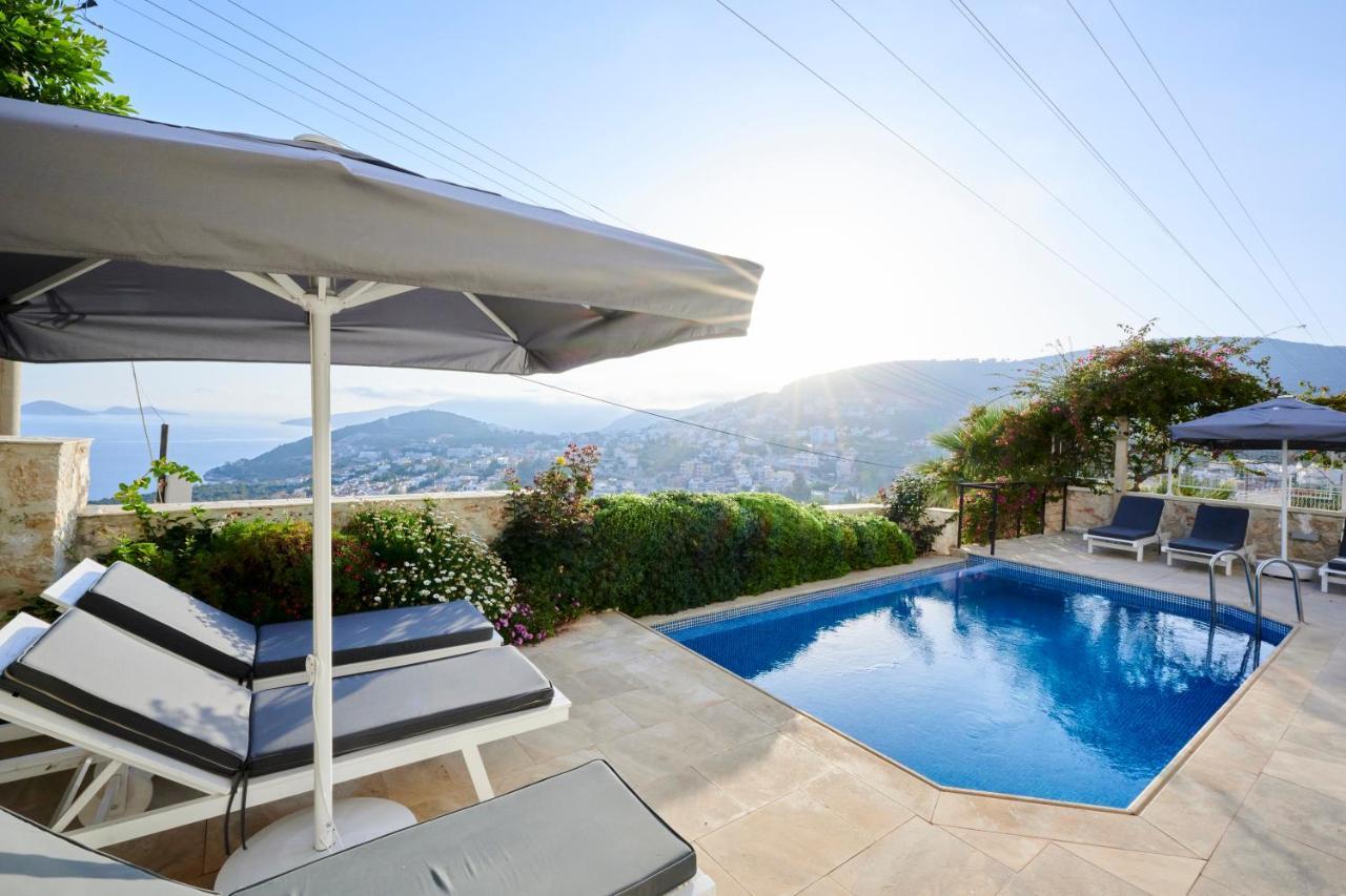 Luxus Villa Skyla Mit 5 Schlafzimmern & Meer-Blick Kaş Exteriör bild