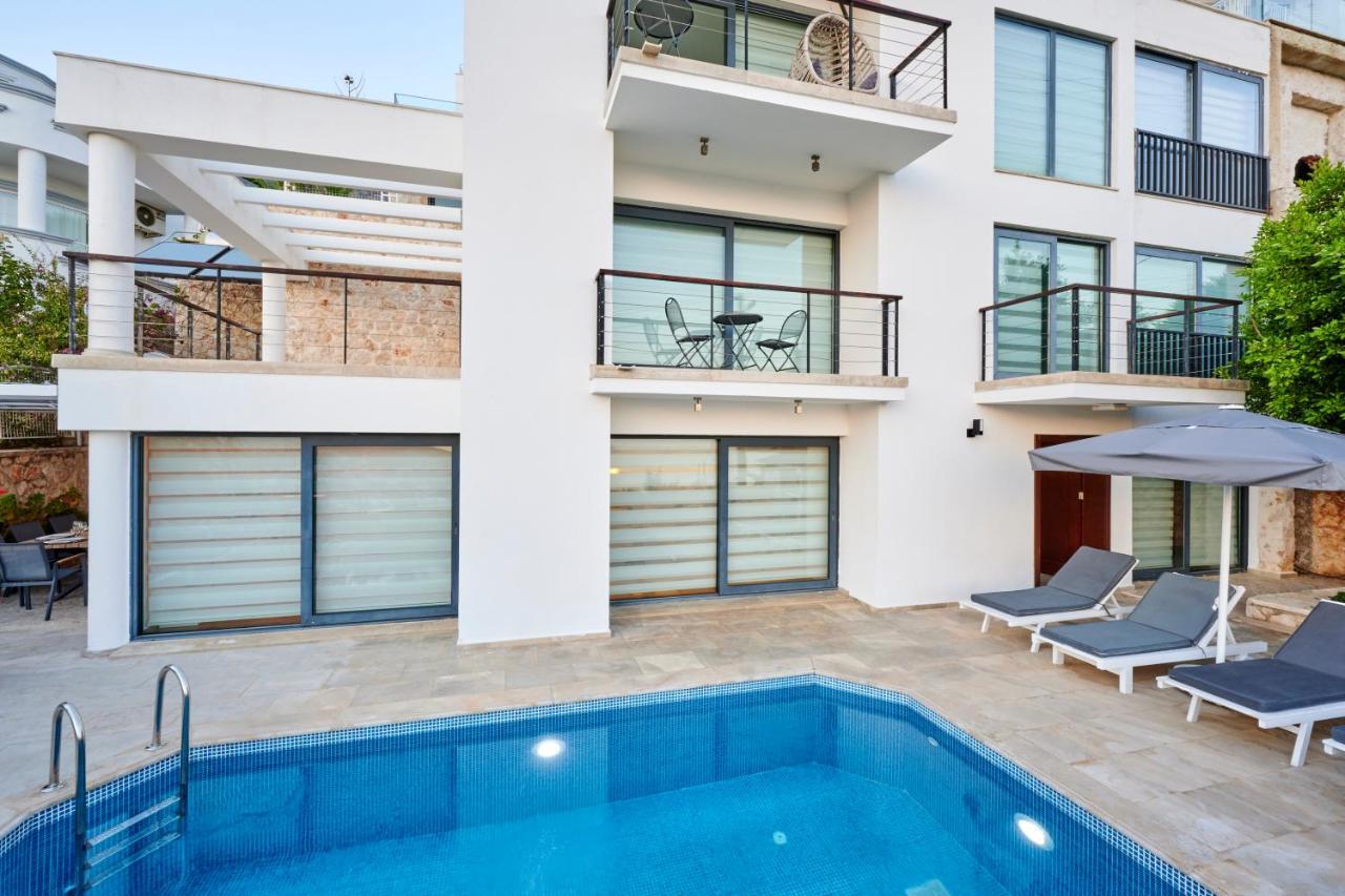 Luxus Villa Skyla Mit 5 Schlafzimmern & Meer-Blick Kaş Exteriör bild