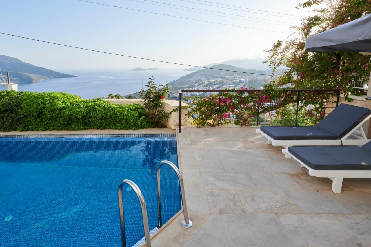 Luxus Villa Skyla Mit 5 Schlafzimmern & Meer-Blick Kaş Exteriör bild