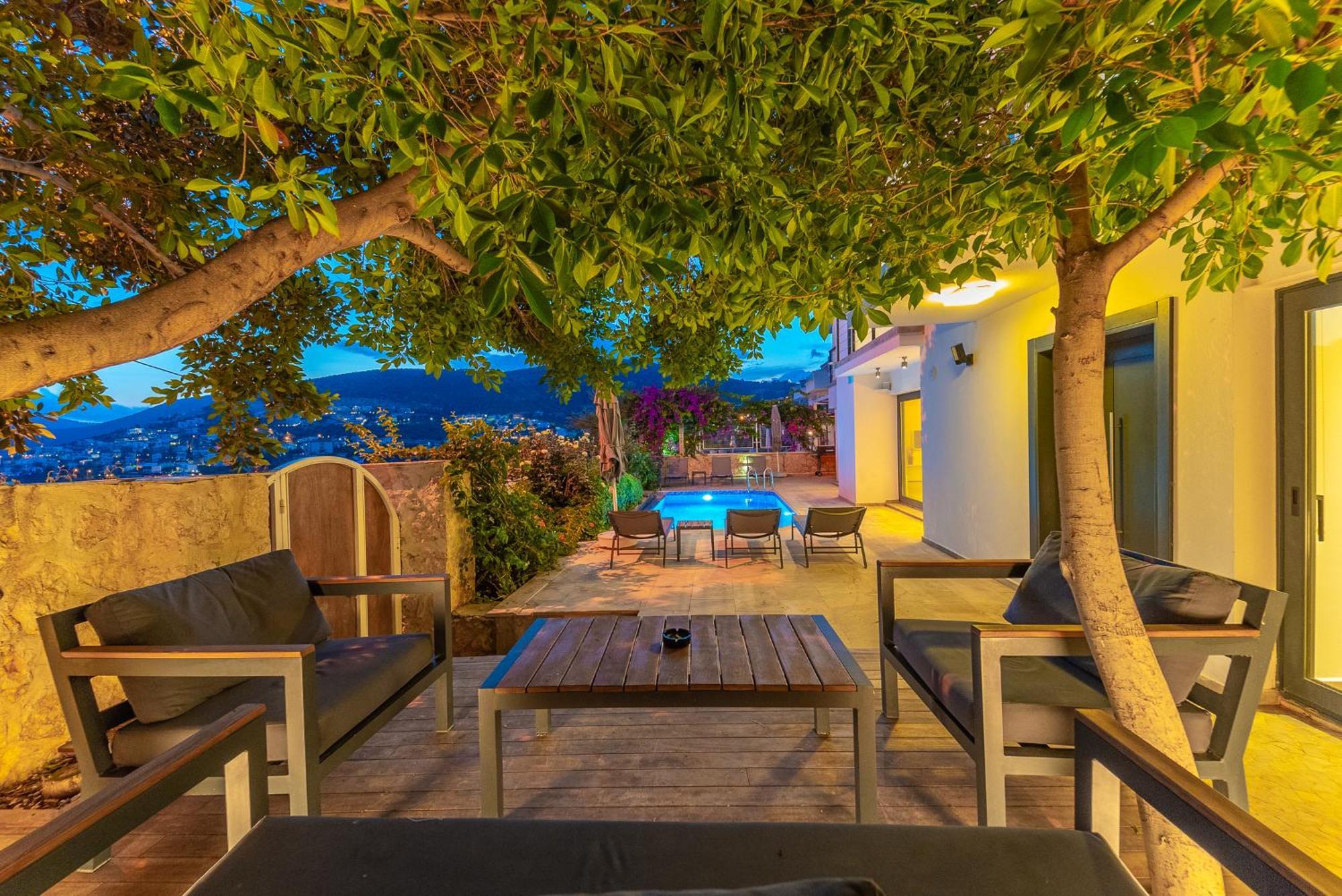 Luxus Villa Skyla Mit 5 Schlafzimmern & Meer-Blick Kaş Exteriör bild
